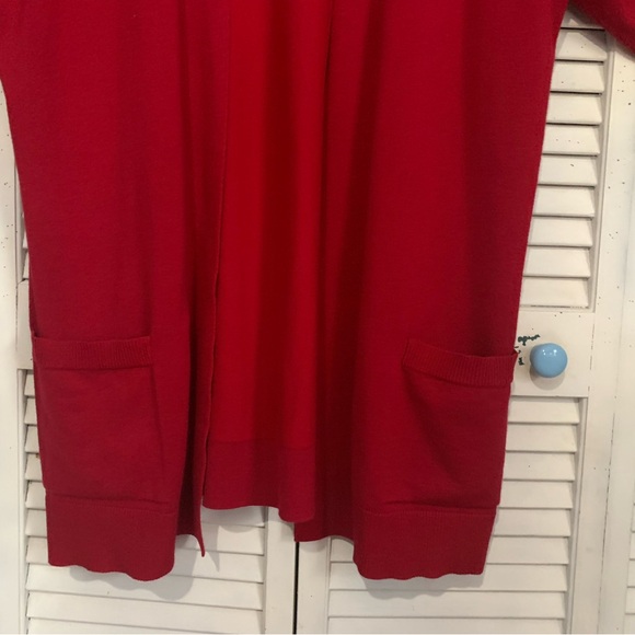Chic Red Open Front Cardigan Classic With Pockets & Buttons - Picture 3 of 6